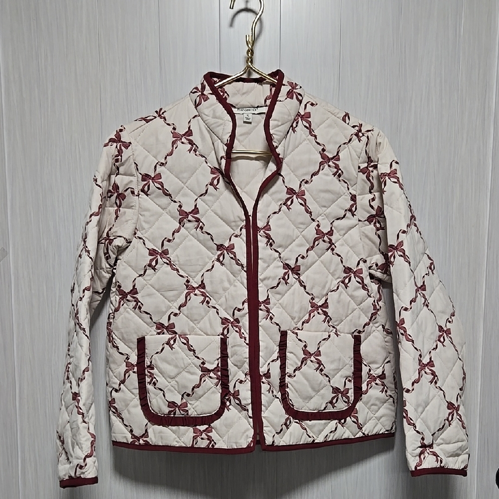 Francesca's Collections Cream and Red Puffer Jacket